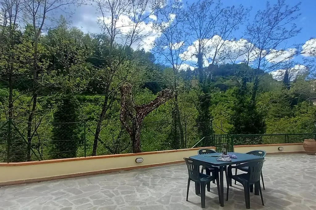 Casa Lina, Vallombrosa, Wifi, Private Area Tosi